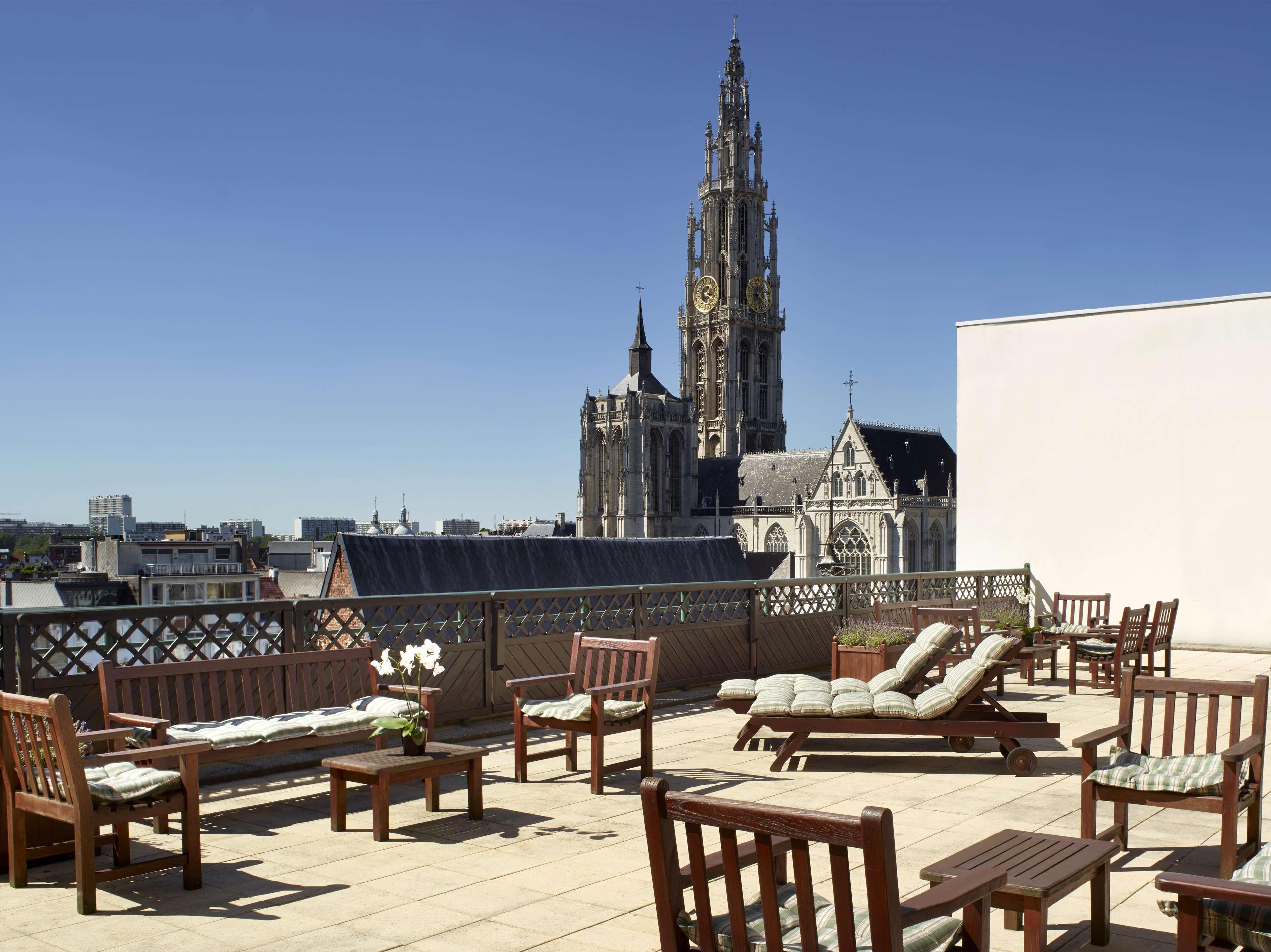 Hilton Antwerp Old Town Hotel Exterior foto